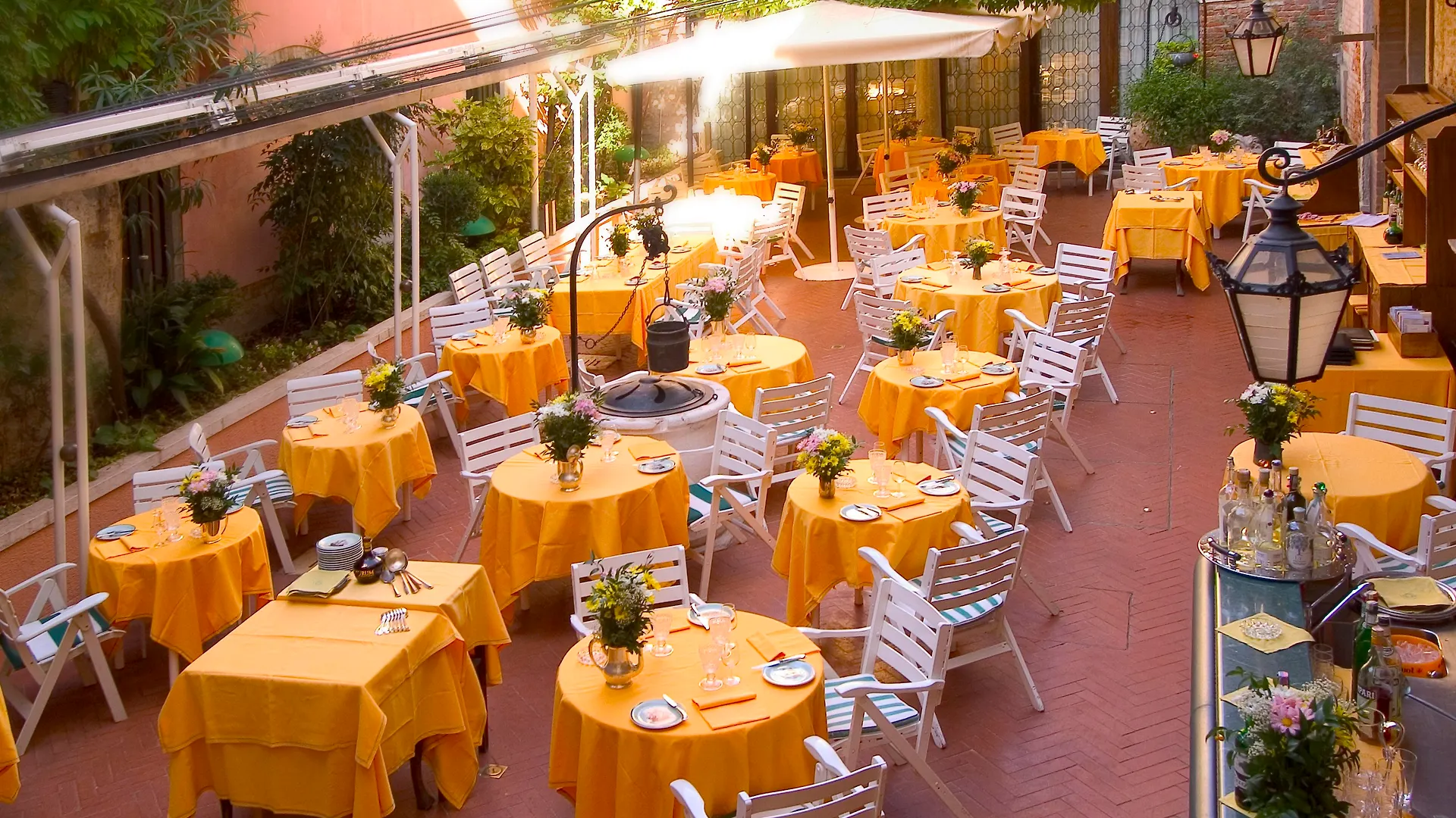 Hotel Saturnia & International Venedik