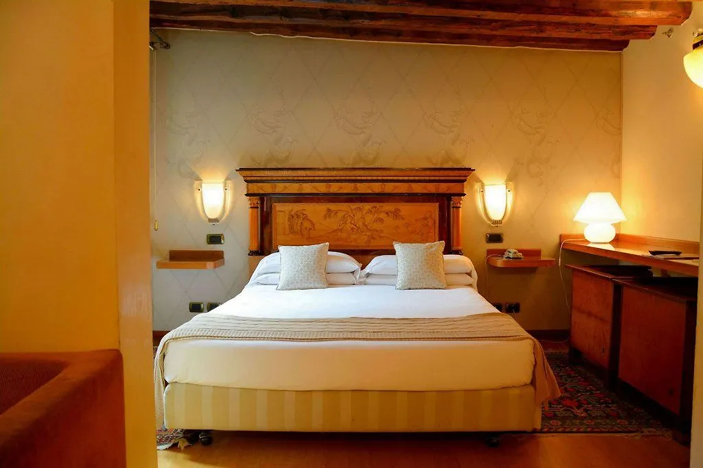 ****  Hotel Saturnia & International Venedik İtalya