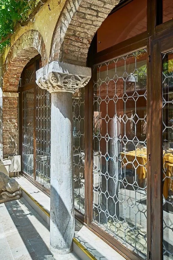 Hotel Saturnia & International Venedik