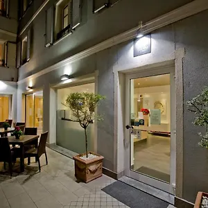 Hotel Di