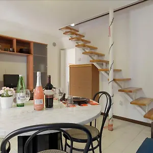 Mario 2578 Apartamento