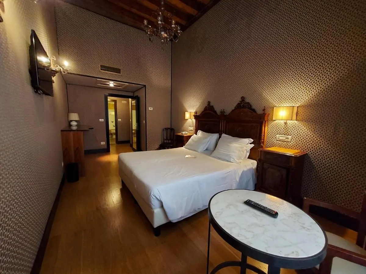 Hotel Saturnia & International Venecia