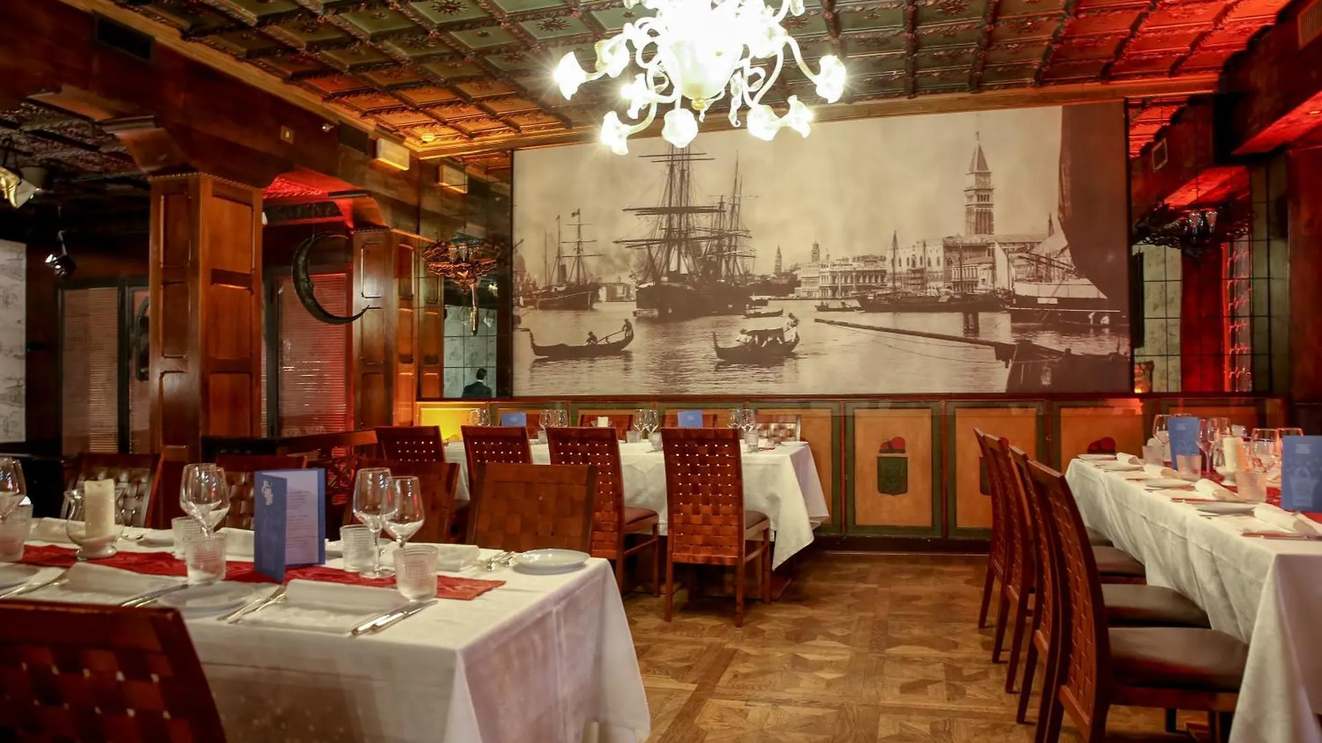 Hotel Saturnia & International Venice 4*,  Italy