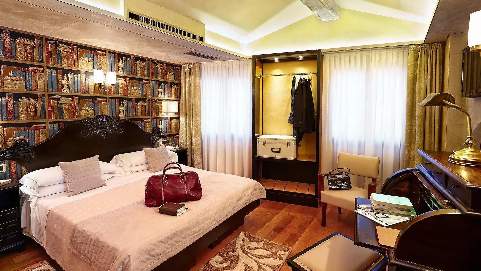 Hotel Saturnia & International Venedig